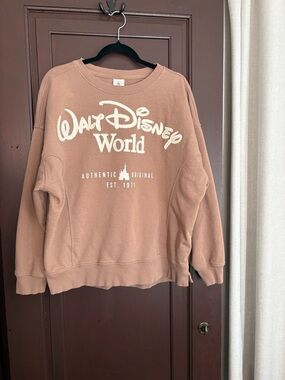 Disney Parks Walt Disney World pullover sweatshirt women’s size L